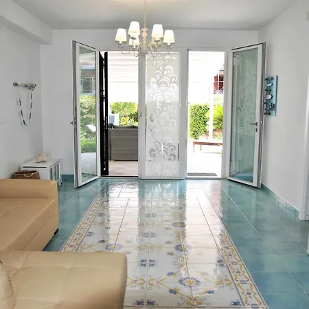 Dom wakacyjny Mare Blu 100 Mt Dal Mare Sperlonga
