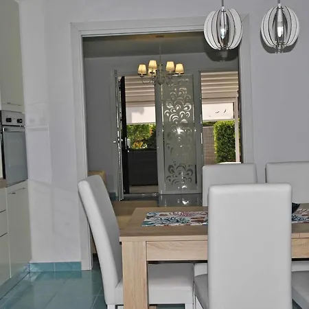 Mare Blu 100 Mt Dal Mare Sperlonga